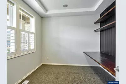 693 Fairwood, Woodburn, OR 97071 - Photo 4
