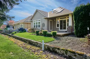 693 Fairwood, Woodburn, OR 97071 - Photo 34