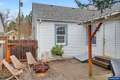 461 SW Court St, Dallas, OR 97338 - Photo 32