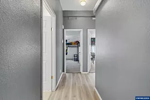 3452 Lake Vanessa Cir NW, Salem, OR 97304 - Photo 24