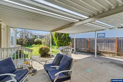 3452 Lake Vanessa Cir NW, Salem, OR 97304 - Photo 38