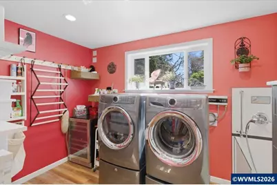2540 NW Pacific St, Newport, OR 97365 - Photo 36