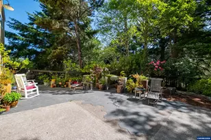 2540 NW Pacific St, Newport, OR 97365 - Photo 12