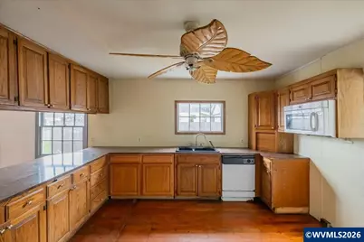 1132 2nd Av, Sweet Home, OR 97386 - Photo 8