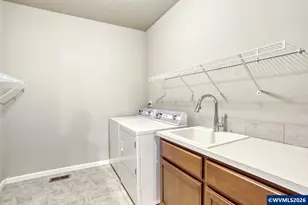 2141 Thomas Way, Hubbard, OR 97032 - Photo 22