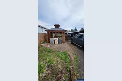 310 NE Kings Valley Hwy #108, Dallas, OR 97338 - Photo 8