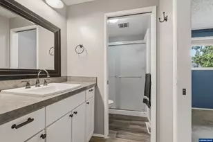 3456 Hulsey Ave SE, Salem, OR 97302 - Photo 16