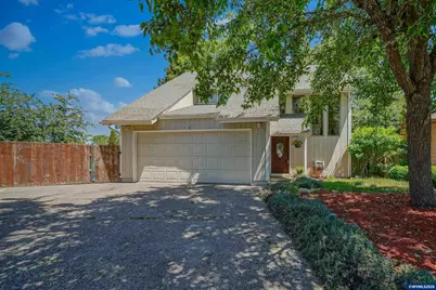 692 Fanny Ct SE, Salem, OR 97301 - Photo 2