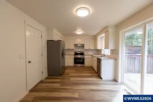 384 Lower Lavista Ct NW, Salem, OR 97304 - Photo 8