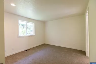 384 Lower Lavista Ct NW, Salem, OR 97304 - Photo 24