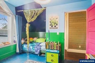 111 S 3rd St, Independence, OR 97351 - Photo 24