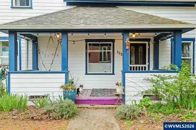 111 S 3rd St, Independence, OR 97351 - Photo 2