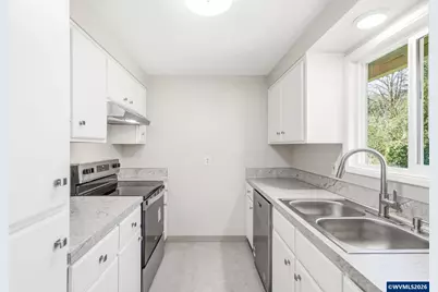 855 Idylwood Dr SE, Salem, OR 97302 - Photo 10