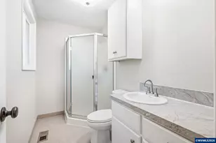 855 Idylwood Dr SE, Salem, OR 97302 - Photo 16