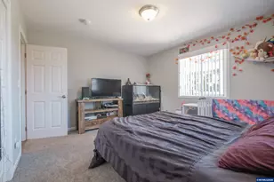 901 W Vine St, Lebanon, OR 97355 - Photo 24