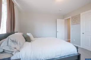 901 W Vine St, Lebanon, OR 97355 - Photo 30