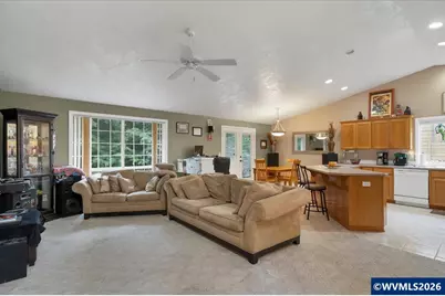 4233 Heavens Av S, Salem, OR 97302 - Photo 4