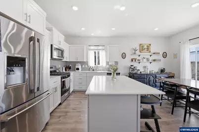 5461 Earth Pl NE Pl, Salem, OR 97305 - Photo 12