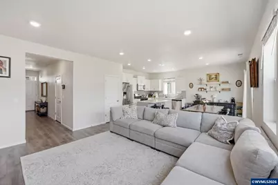 5461 Earth Pl NE Pl, Salem, OR 97305 - Photo 10