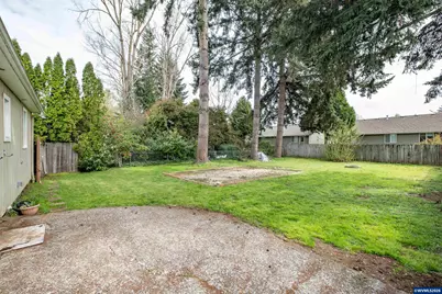 1447 Filbert St, Lebanon, OR 97355 - Photo 18