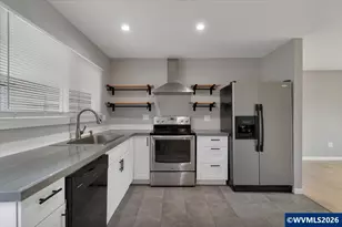 455 Marino Dr N, Keizer, OR 97303 - Photo 14