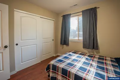 1944 37th Cir, Sweet Home, OR 97386 - Photo 22