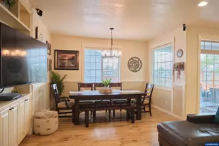 9754 Willamette St, Aumsville, OR 97325 - Photo 10