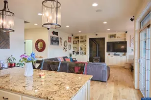 9754 Willamette St, Aumsville, OR 97325 - Photo 8