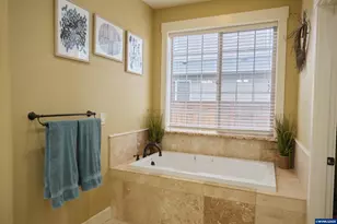 9754 Willamette St, Aumsville, OR 97325 - Photo 16
