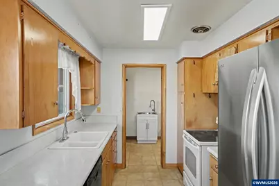 4724 Fir Dell Dr SE, Salem, OR 97302 - Photo 10