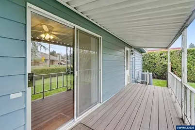 1418 Pine (#A) St NE, Silverton, OR 97381 - Photo 32