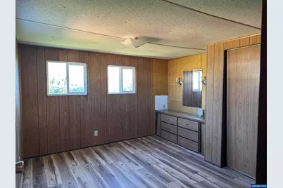 16688 NE Highway 99E #48, Woodburn, OR 97071 - Photo 10