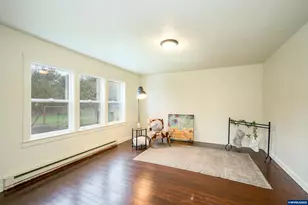 119 NE Kingwood Dr, McMinnville, OR 97128 - Photo 18