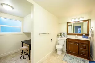 119 NE Kingwood Dr, McMinnville, OR 97128 - Photo 24