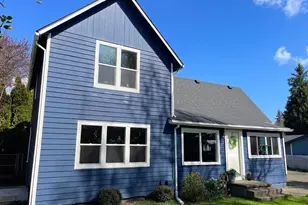 119 NE Kingwood Dr, McMinnville, OR 97128 - Photo 4