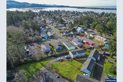 6281 SW Jetty Av, Lincoln City, OR 97367 - Photo 4