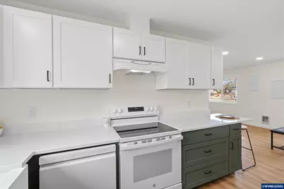 308 S 24th Av, Philomath, OR 97370 - Photo 10