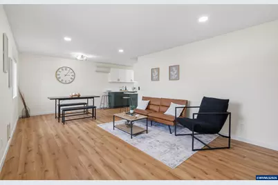 308 S 24th Av, Philomath, OR 97370 - Photo 4