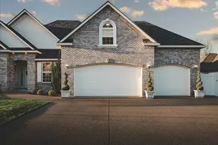 1683 Olympia Ct NW, Salem, OR 97304 - Photo 2