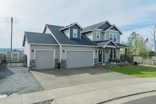 6316 NE Planter St, Albany, OR 97321 - Photo 2