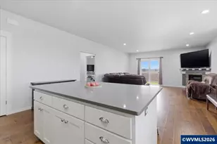 6316 NE Planter St, Albany, OR 97321 - Photo 12