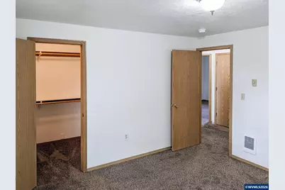 224 C St, Independence, OR 97351 - Photo 18