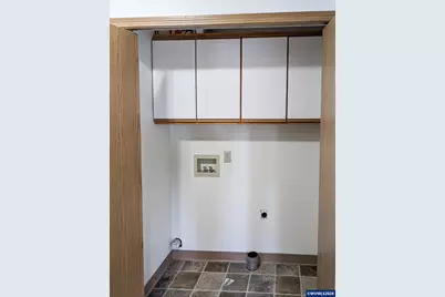 224 C St, Independence, OR 97351 - Photo 12