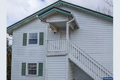 224 C St, Independence, OR 97351 - Photo 6