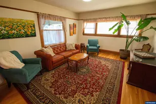 340 NW 7th St, Corvallis, OR 97330 - Photo 8