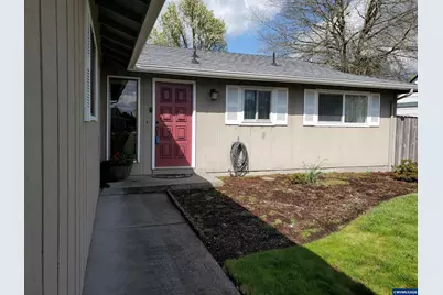 1975 Breakwood Cir SE, Albany, OR 97322 - Photo 2