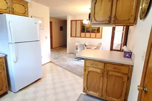 1975 Breakwood Cir SE, Albany, OR 97322 - Photo 12