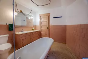 995 Capitol St NE, Salem, OR 97301 - Photo 28