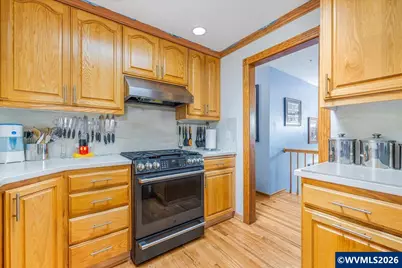 2398 Cole Rd S, Salem, OR 97306 - Photo 10