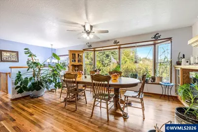 2398 Cole Rd S, Salem, OR 97306 - Photo 6